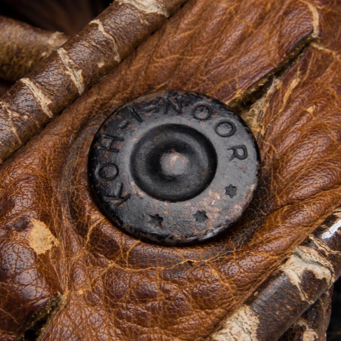 BASEBOLLHANDSKE, Kohinoor, 1900-tal.