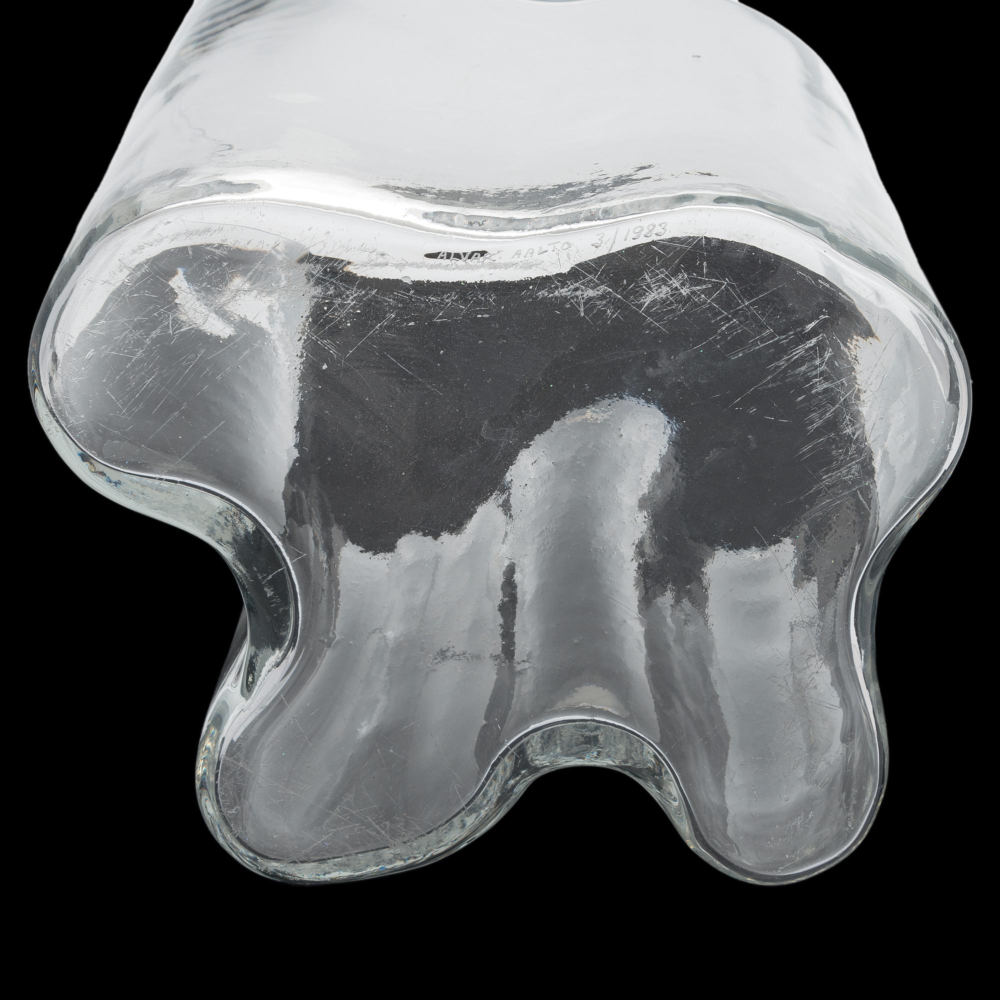 Alvar Aalto, a '3031' vase signed Alvar Aalto 3/1983.