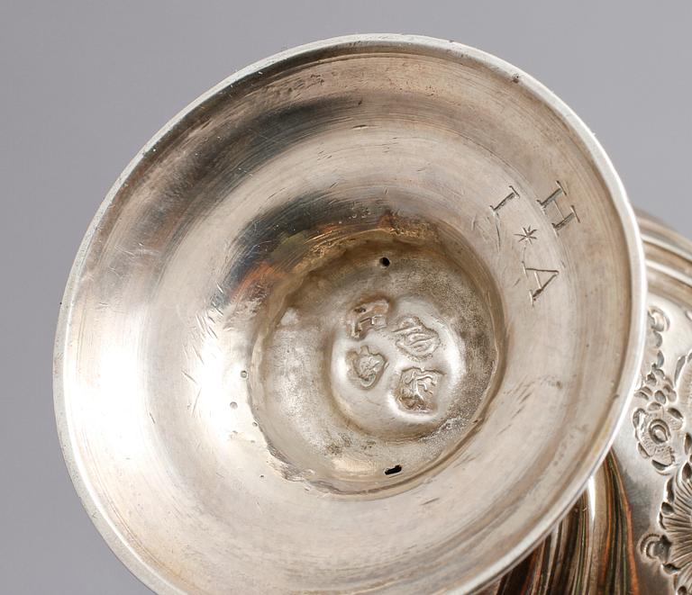 SOCKERRUSKA, silver, okänd mästare, stämplad JD eller TD, London, 1754. Vikt 141 g.