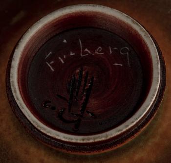 SKÅLAR, 3 st, stengods, Berndt Friberg, Gustavsberg. Signerade Friberg med studiohanden.