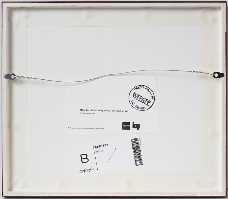 Weegee, "New York is a Friendly Town, New York", ca 1945.