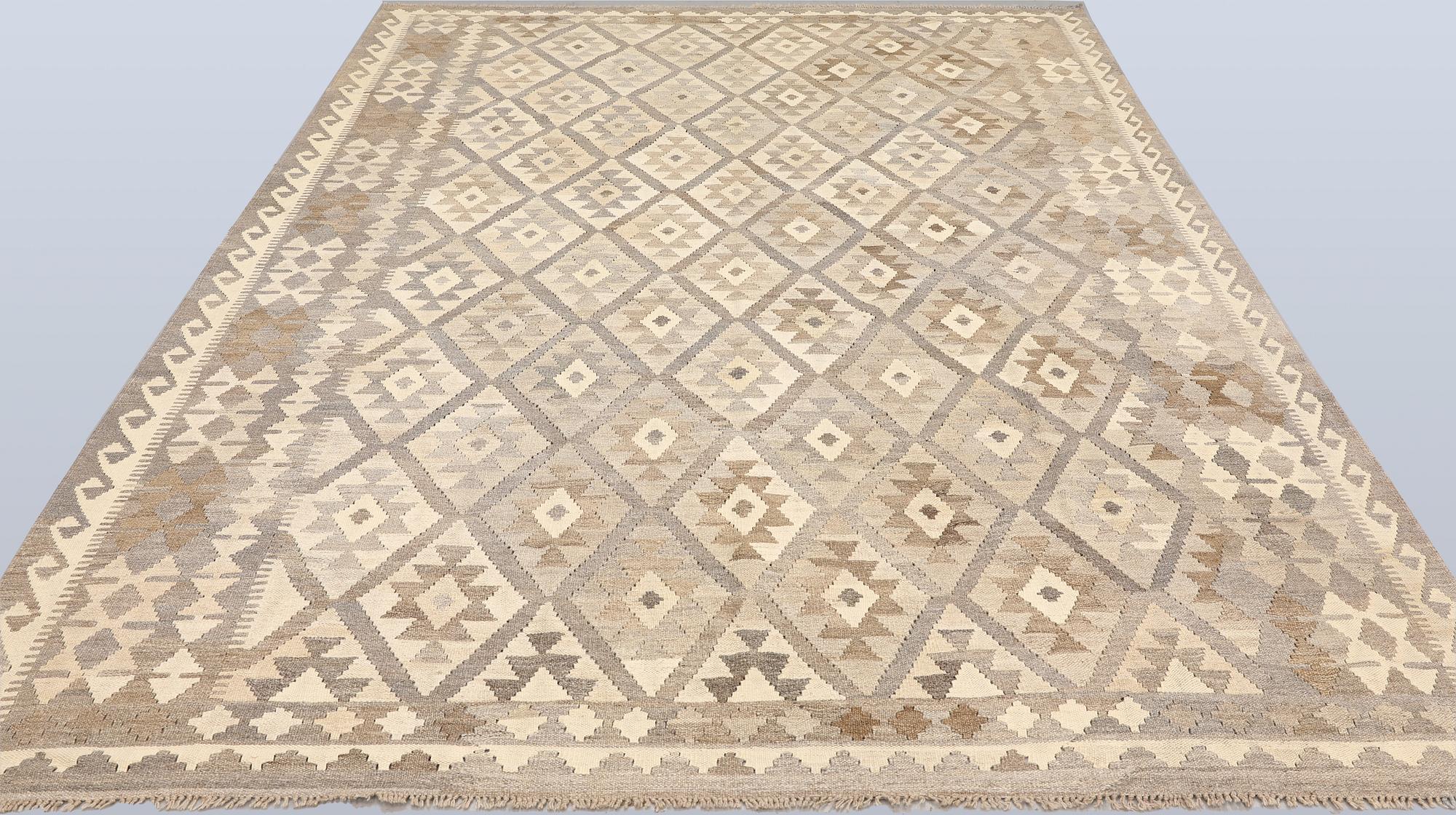 Matta, Kelim, ca 285 x 213 cm.