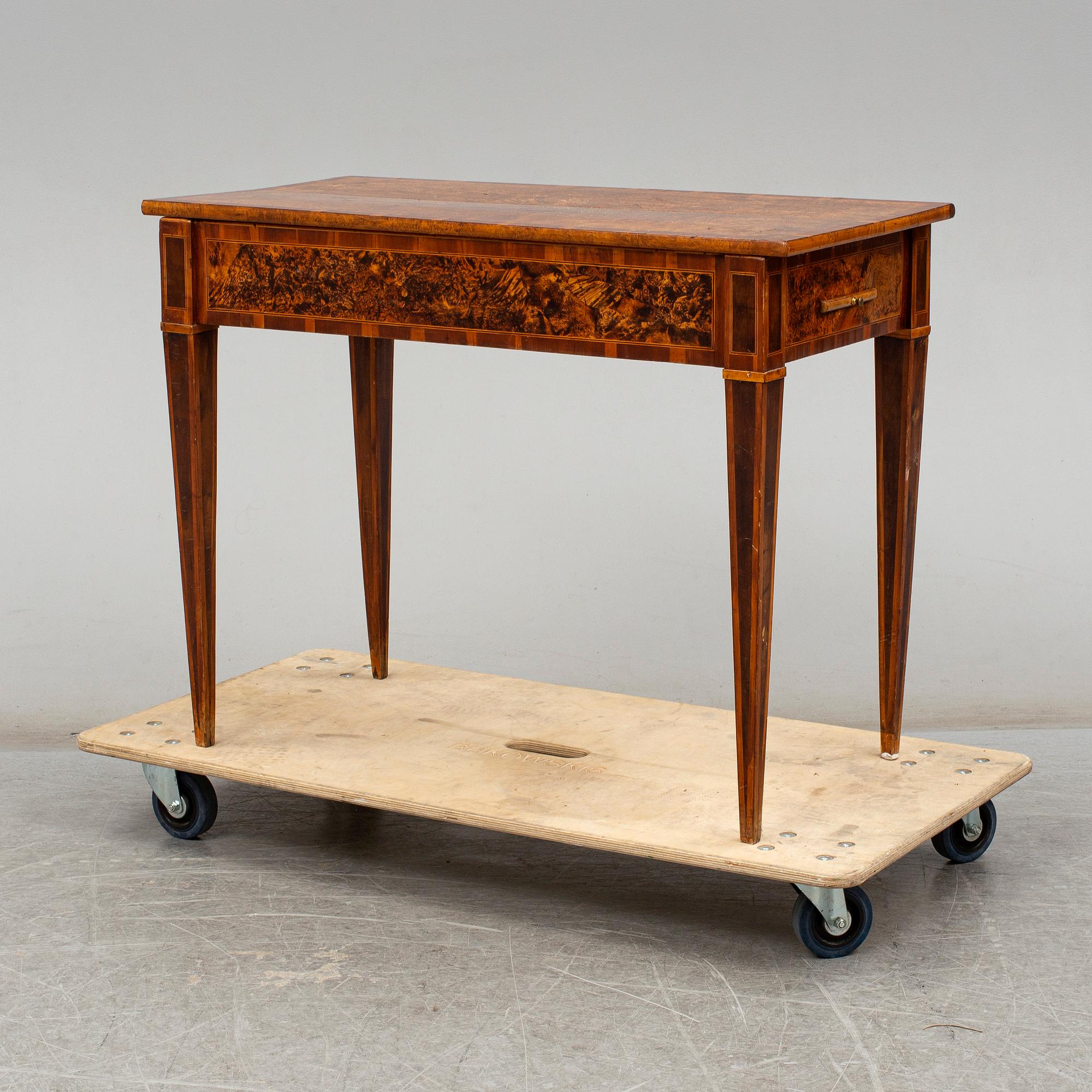 SPELBORD, gustavianskt, sent 1700-tal.