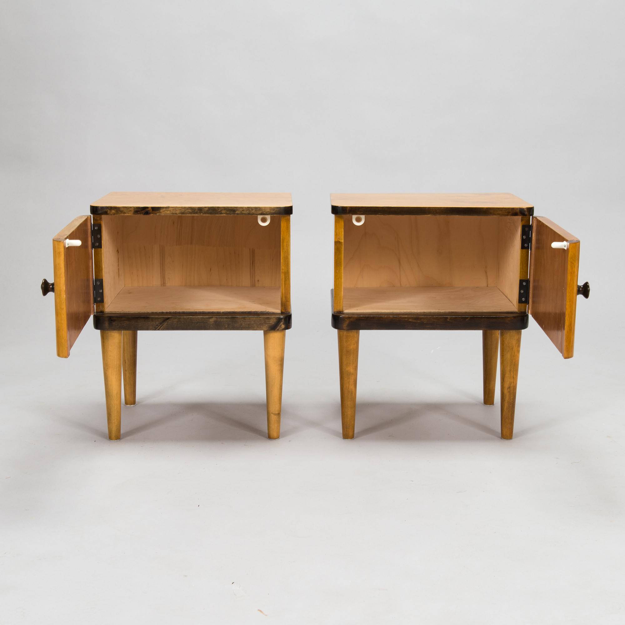 Sängbord / nattduksbord, ett par 1930-tal.