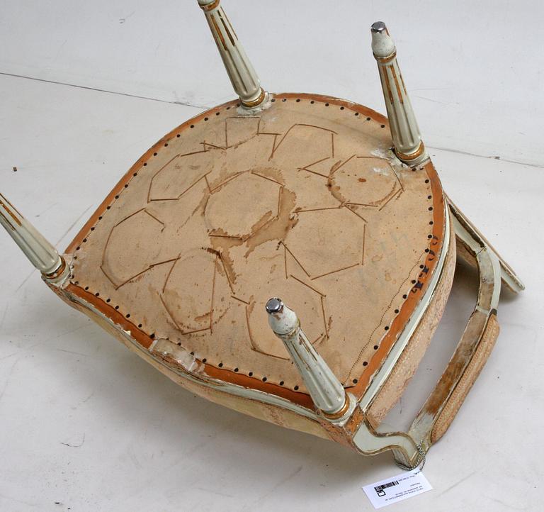 SOFFA samt KARMSTOLAR, ett par, gustaviansk stil, 1800-tal.