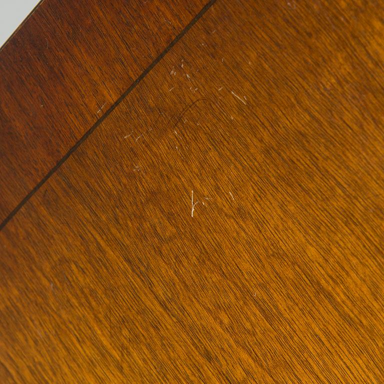 Matbord och stolar, 8 st, England 1970-tal.