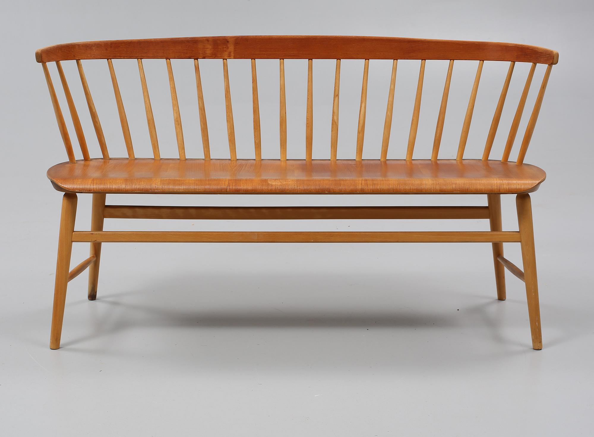 SOFFA, "Florett nr 150”, AB Bröderna Wigells stolfabrik, 1900-talets andra hälft.