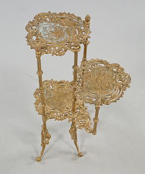 BLOMSTERBORD, 1900-tal.