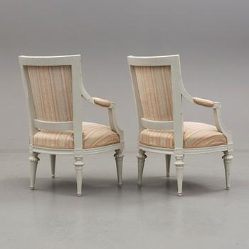 KARMSTOLAR, ett par. Gustavianska stockholmsarbeten, 1700-talets slut.