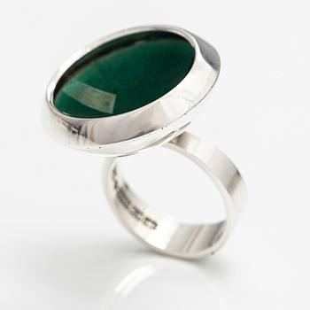 A silver and enamel ring. Kultateollisuus, Turku 1972.