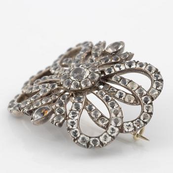 Brooch, silver with paste.