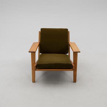 Hans J. Wegner, fåtölj GE-290.