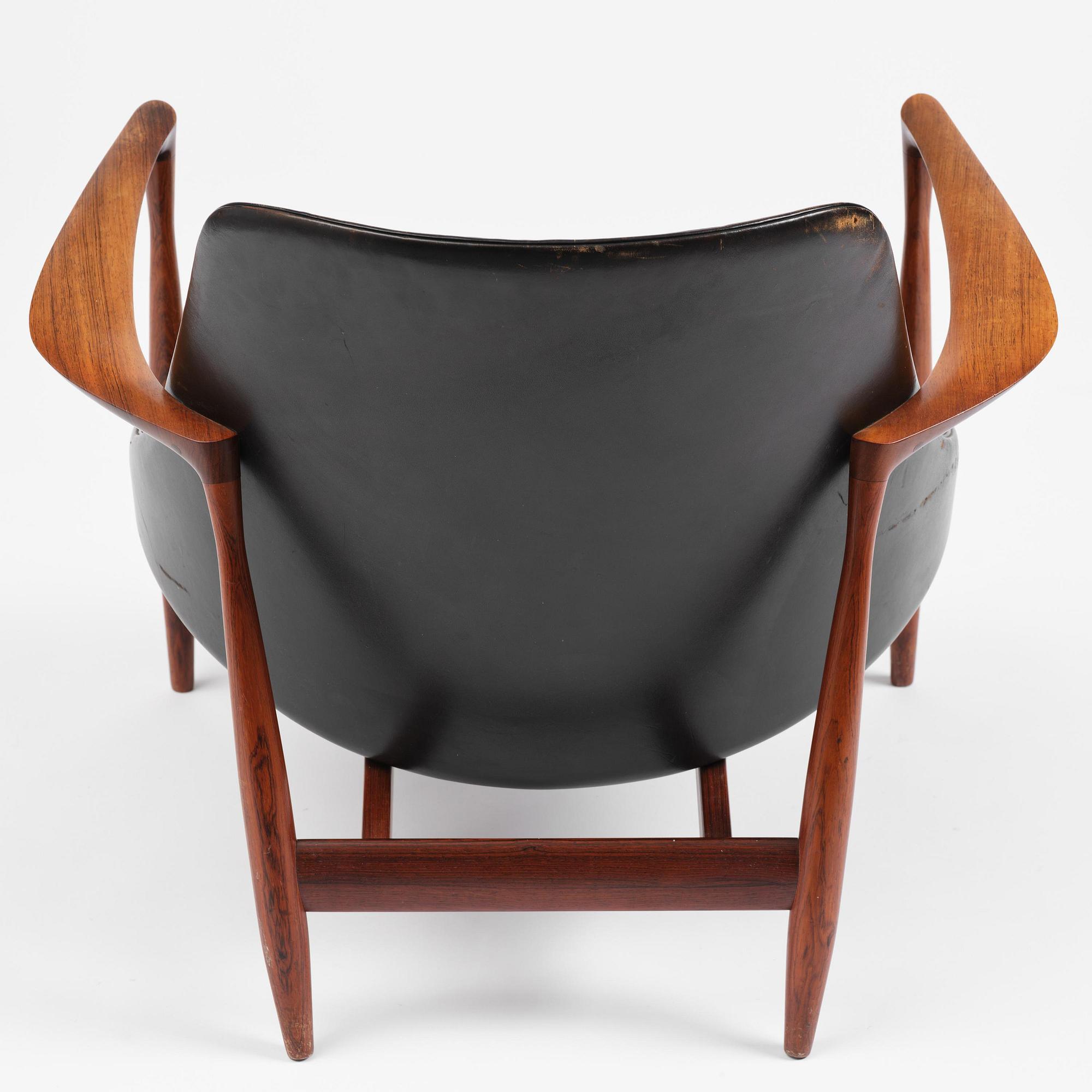 Ib Kofod-Larsen, a rosewood "Elizabeth" easy chair, cabinetmakers Christensen & Larsen, Denmark, 1950s-60s.