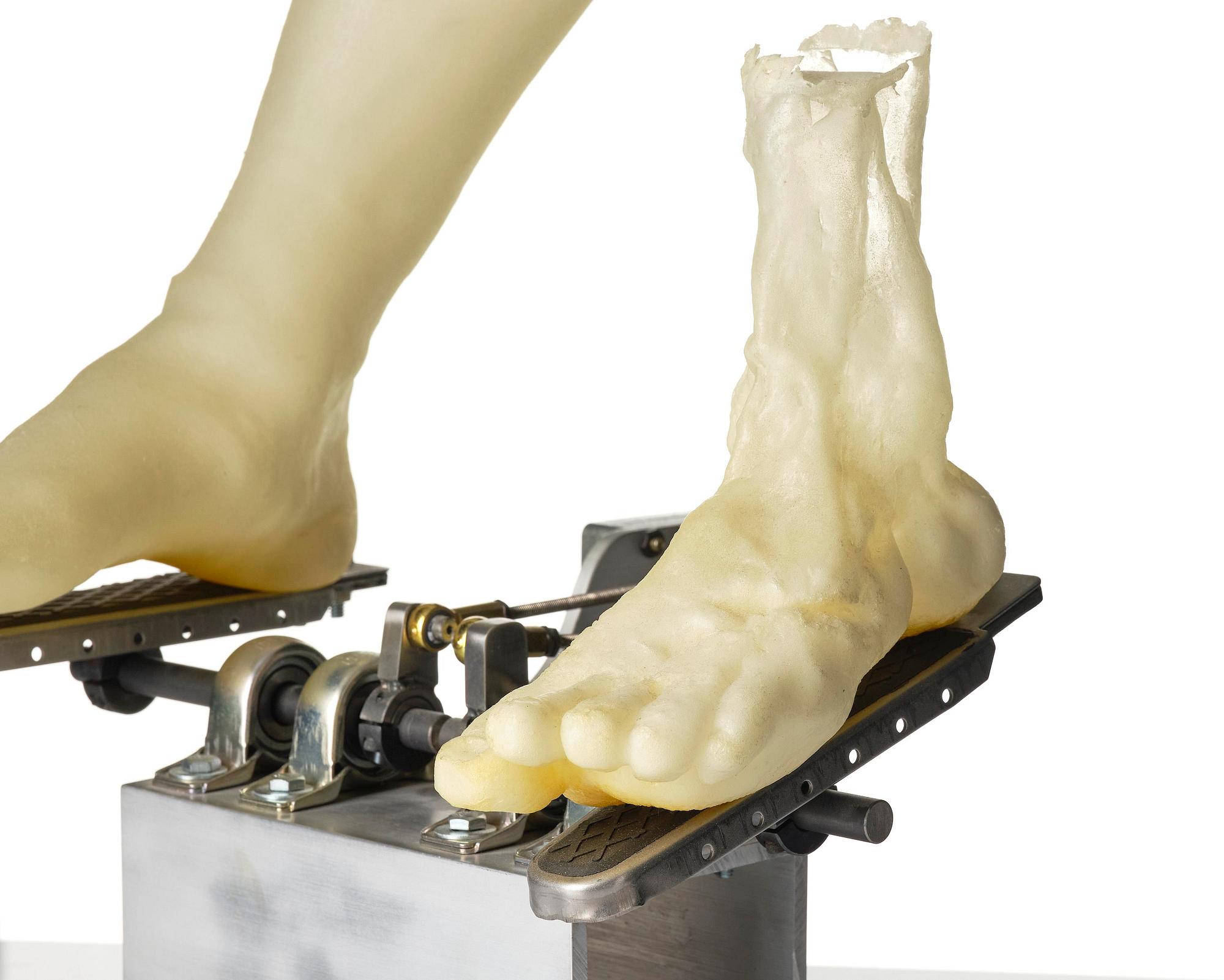 Emanuel Röhss, "These feet".