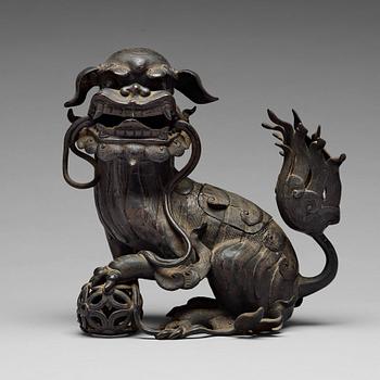 A bronze censer with cover in the shape of a Buddhist lion, Qing dynasty, 19th Century.