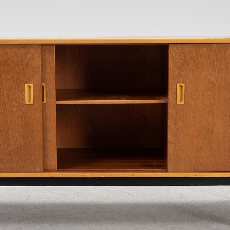 A 1950's sideboard.