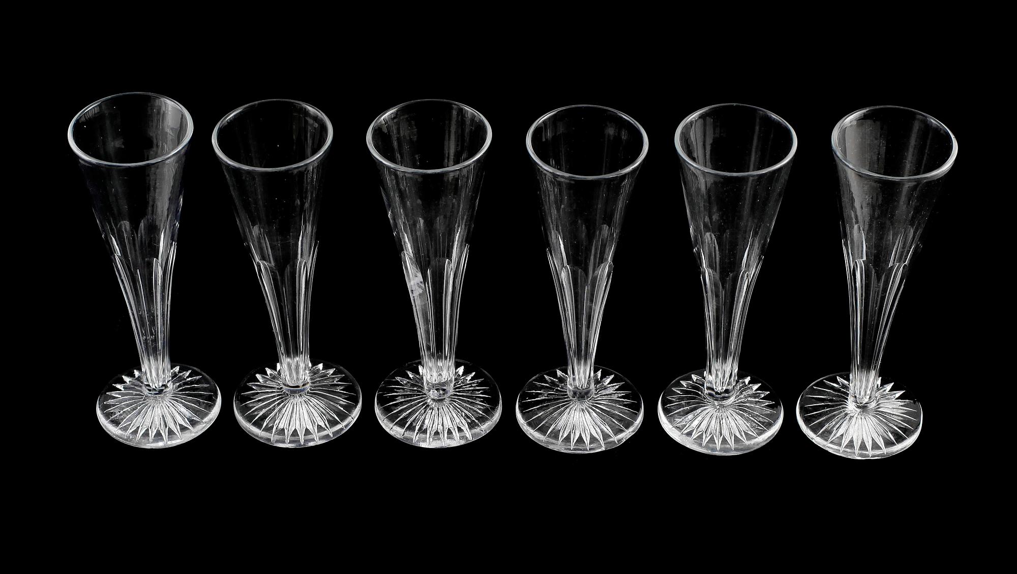 CHAMPAGNESTRUTAR, 6 st, glas, 1800-talets andra hälft.