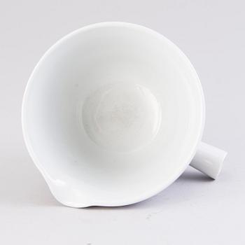 KAJ FRANCK, A 67-piece SET OF KILTA / TEEMA FAYENCE / PORCELAIN by Arabia.