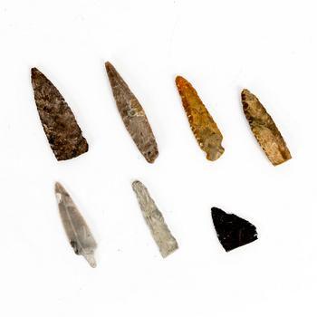 A collection of twenty five neolithic objects.