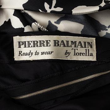 Pierre Balmain, a dress, size circa S.