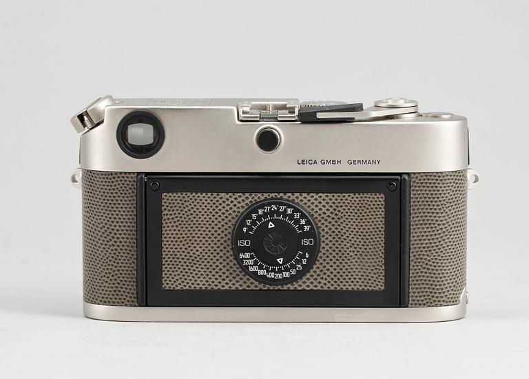 KAMERA, Leica M6, Platinum 150 Jahre Edition, nr 1757448, numrerad upplaga varav denna 1048/1250, Tyskland 1989.