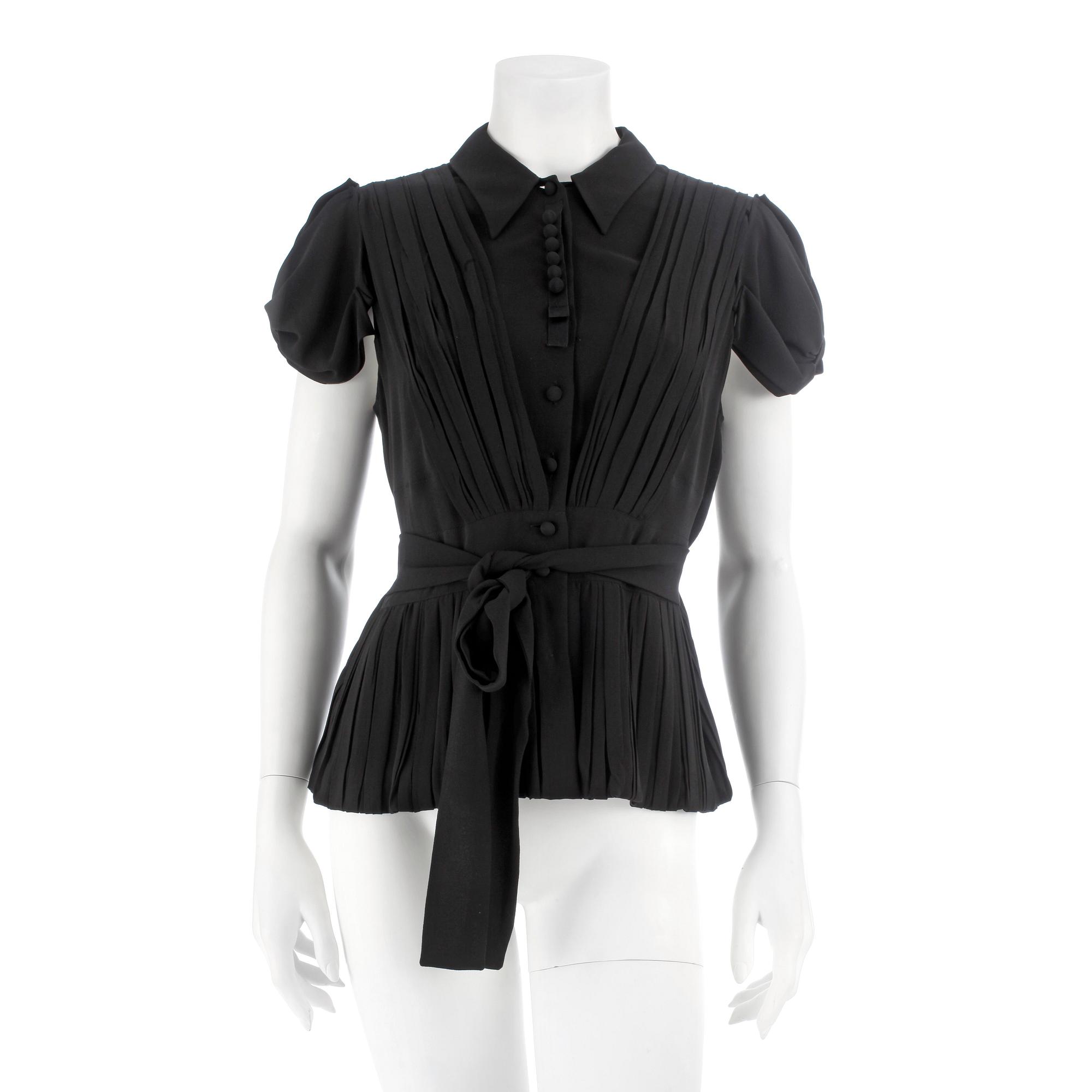 PRADA, blus. Storlek 46.