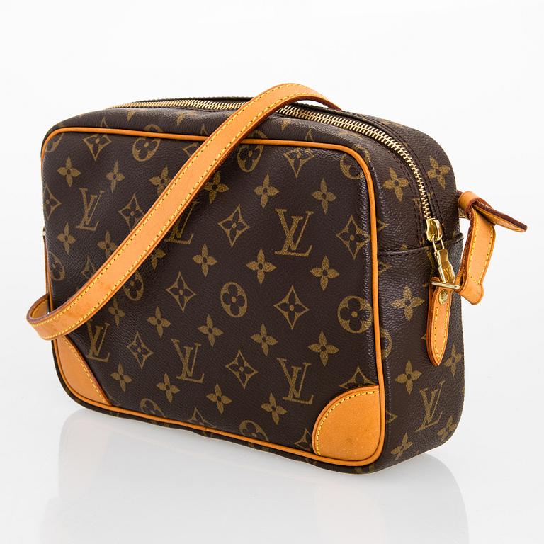 Louis Vuitton, a Monogram 'Trocadero 27' Bag.