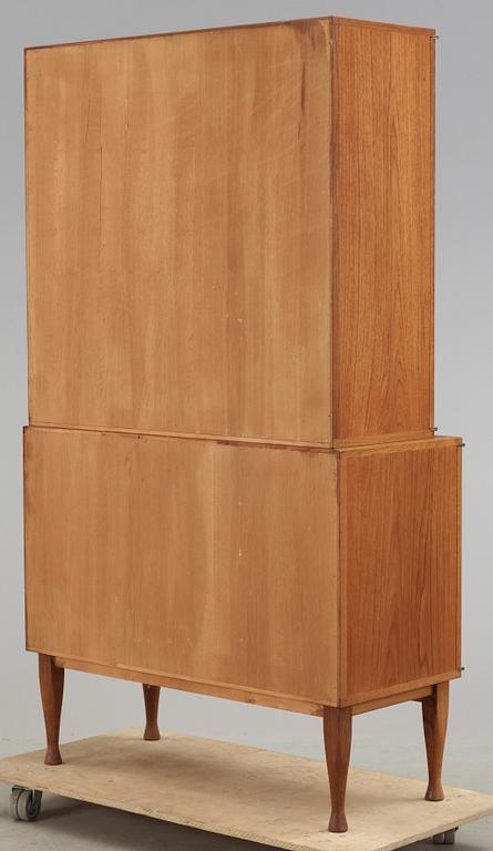 SKÅP, "Krus", Yngve Ekström, Westbergs Möbler AB i Tranås, 1950-tal.