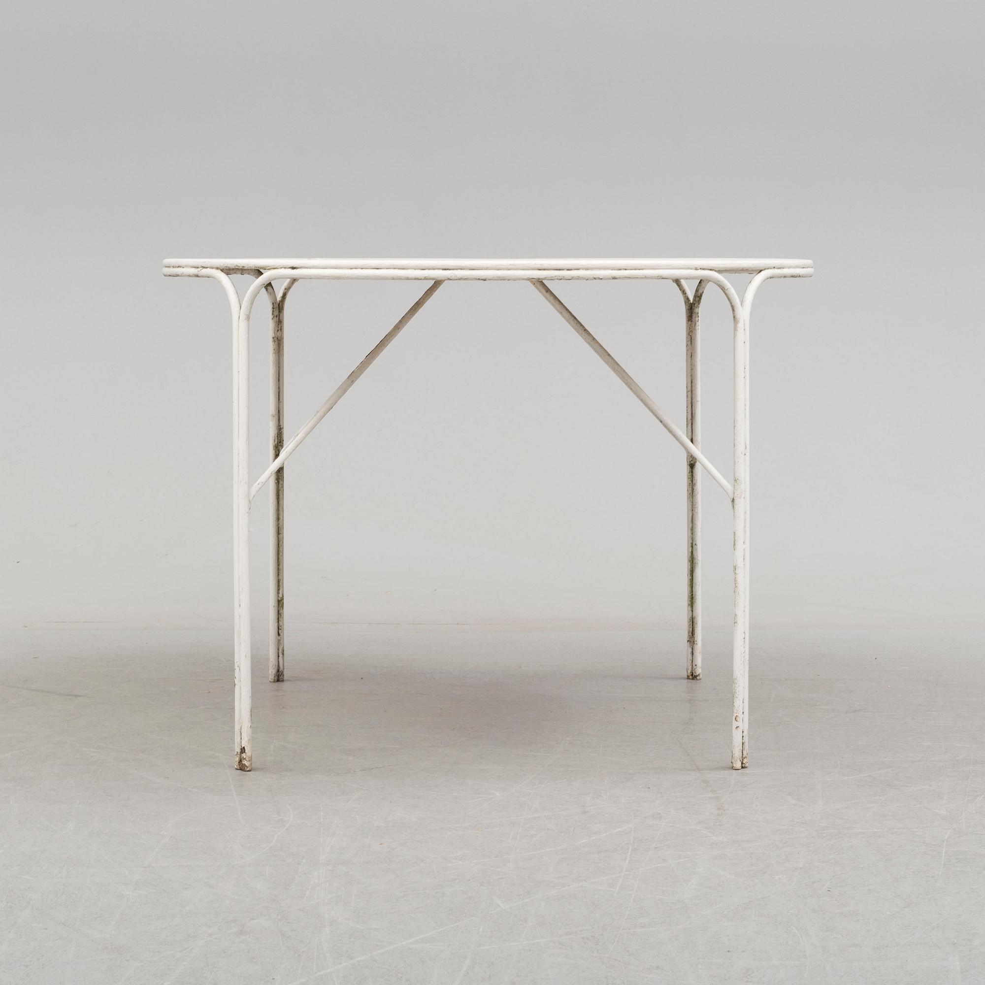 TRÄDGÅRDSGRUPP, 7 delar, 1900-talets första hälft.