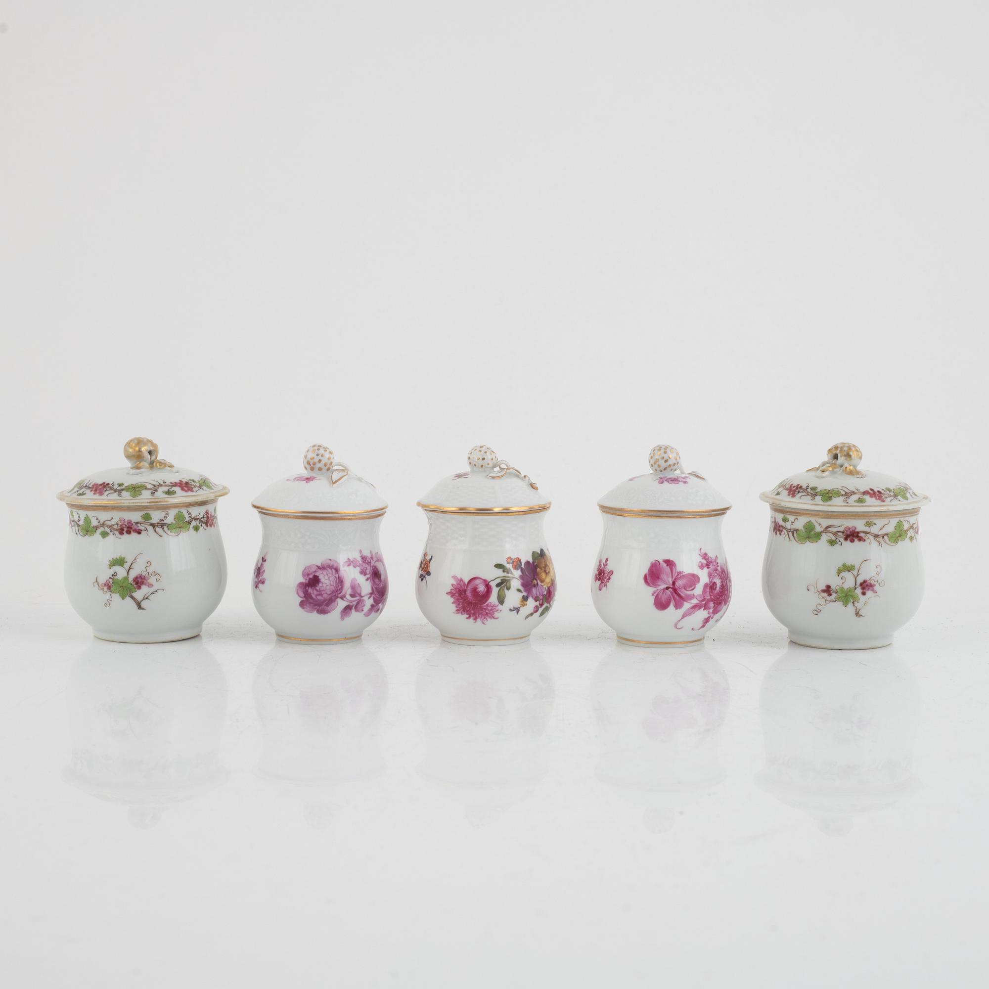 Five porcelain custard cups in various models, 19th-20th Century.
