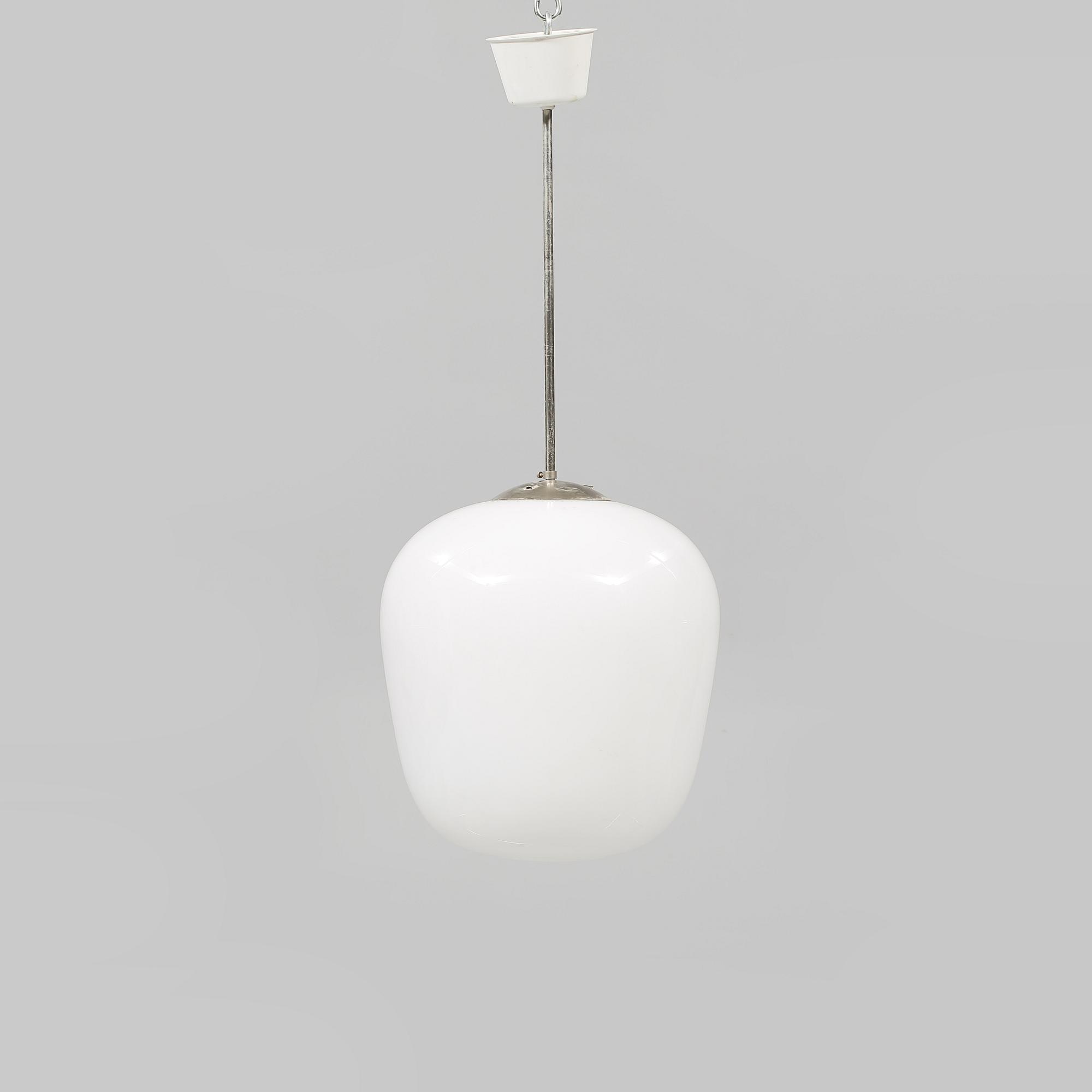 TAKLAMPA, 1930-tal. Höjd ca 80 cm.