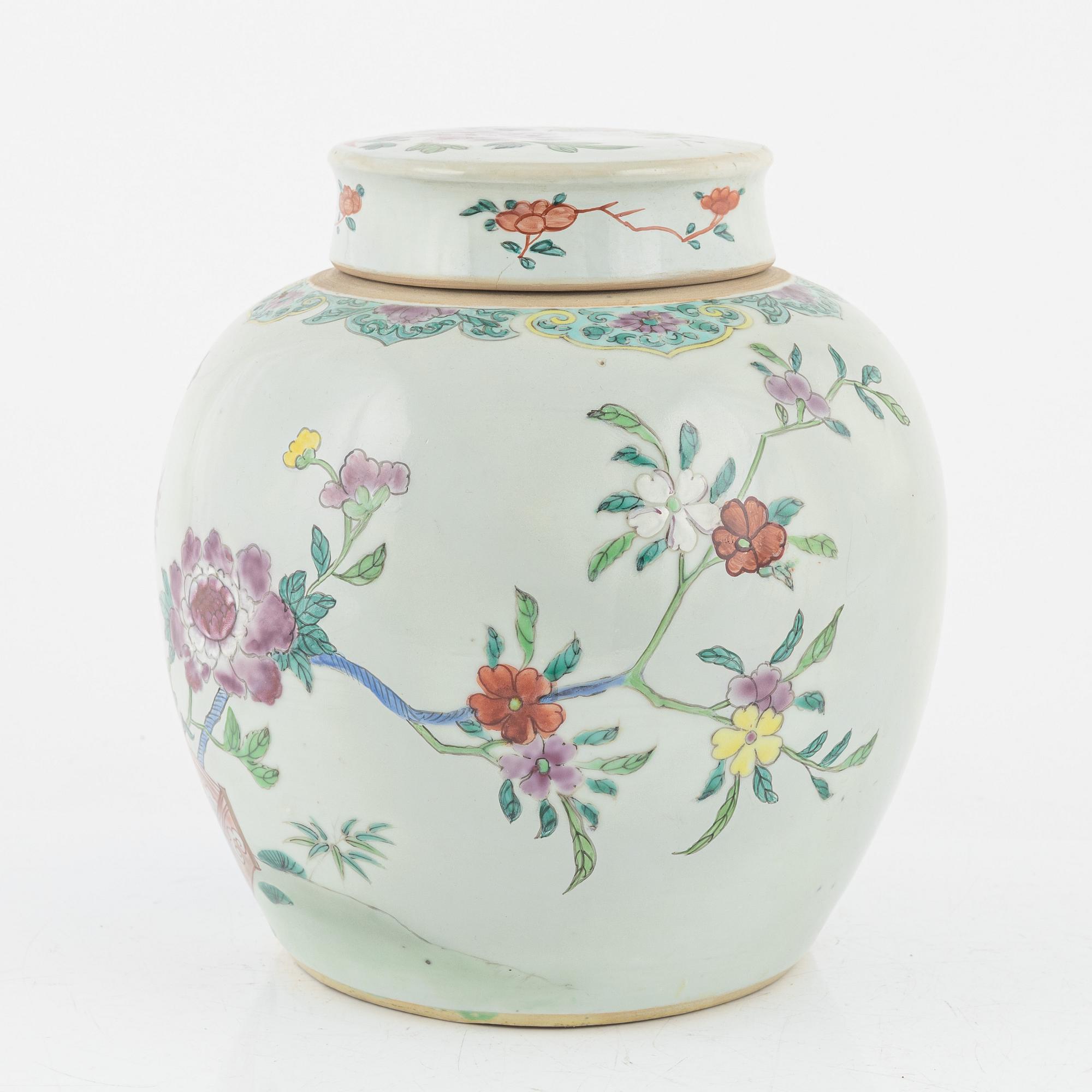 A famille rose jar with cover, Qing dynasty, Qianlong (1736-95).