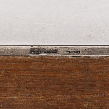 A silver cigar box, Finnish controlmark by Oskar Lindroos, Helsinki 1942.