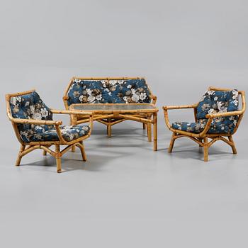 KORGMÖBEL, 4 delar, 1900-talets andra hälft.