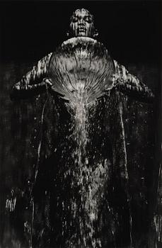 161. Herb Ritts, "Rachel holding sphere, Hollywood 1989.".