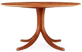 518. Josef Frank, A Josef Frank mahogany dinner table, Svenskt Tenn, model 1020.