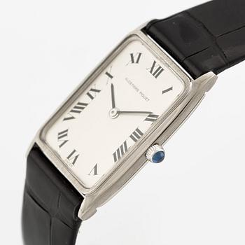 Audemars Piquet, wristwatch, 23 x 27 (34) mm.