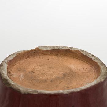 Urna med lock, keramik, Kina, Qingdynastin, 1900-tal.