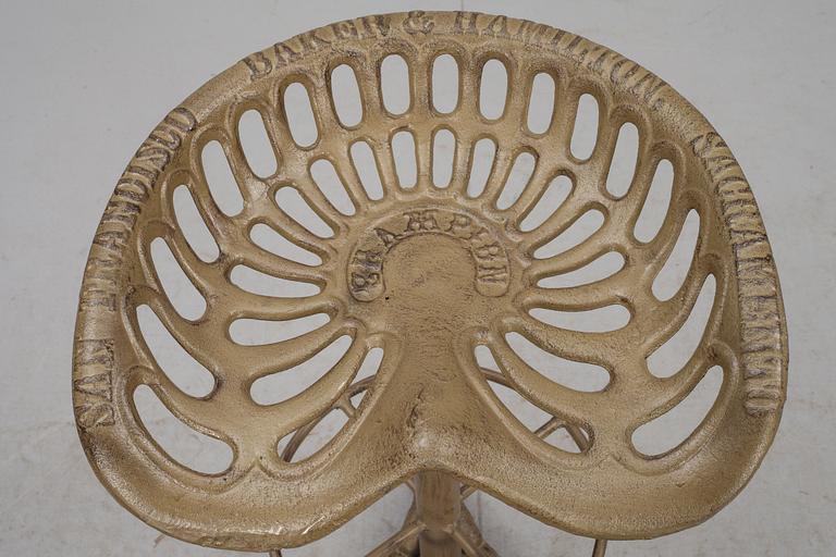 BARSTOLAR, 4 st. Gjutjärn. USA.