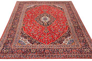 A Keshan carpet, c. 380 x 255 cm.