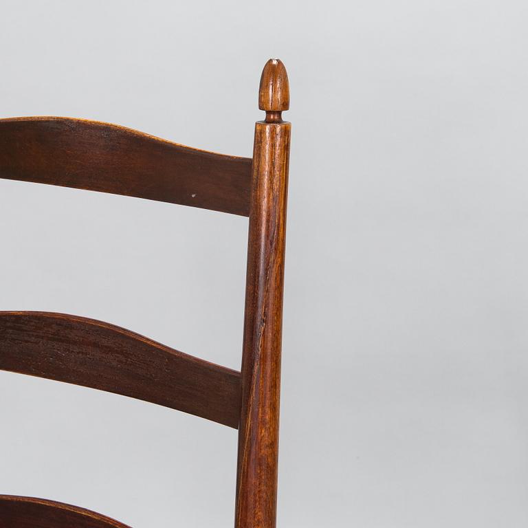 Two Shaker style rocking chairs, early 20th century.