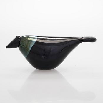 Oiva Toikka, a glass bird, 'Crow', signed Oiva Toikka Nuutajärvi Notsjö.
