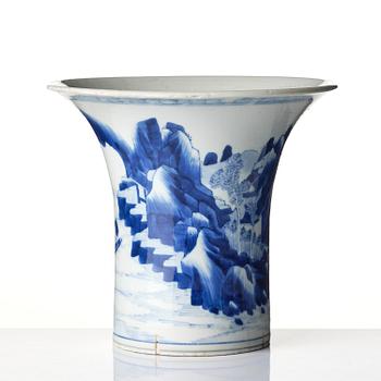 A blue and white porcelain fragment, Qing dynasty, Kangxi (1662-1722).