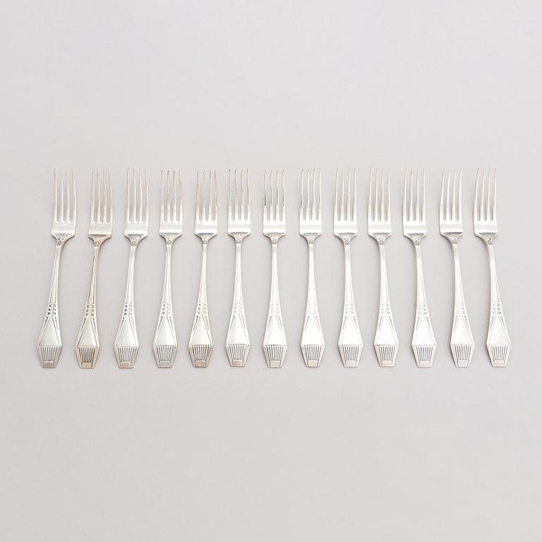 Bestickuppsättning, 38 dlr, silver, "Suomi"-serien, Kultateollisuus, Åbo 1975-93.