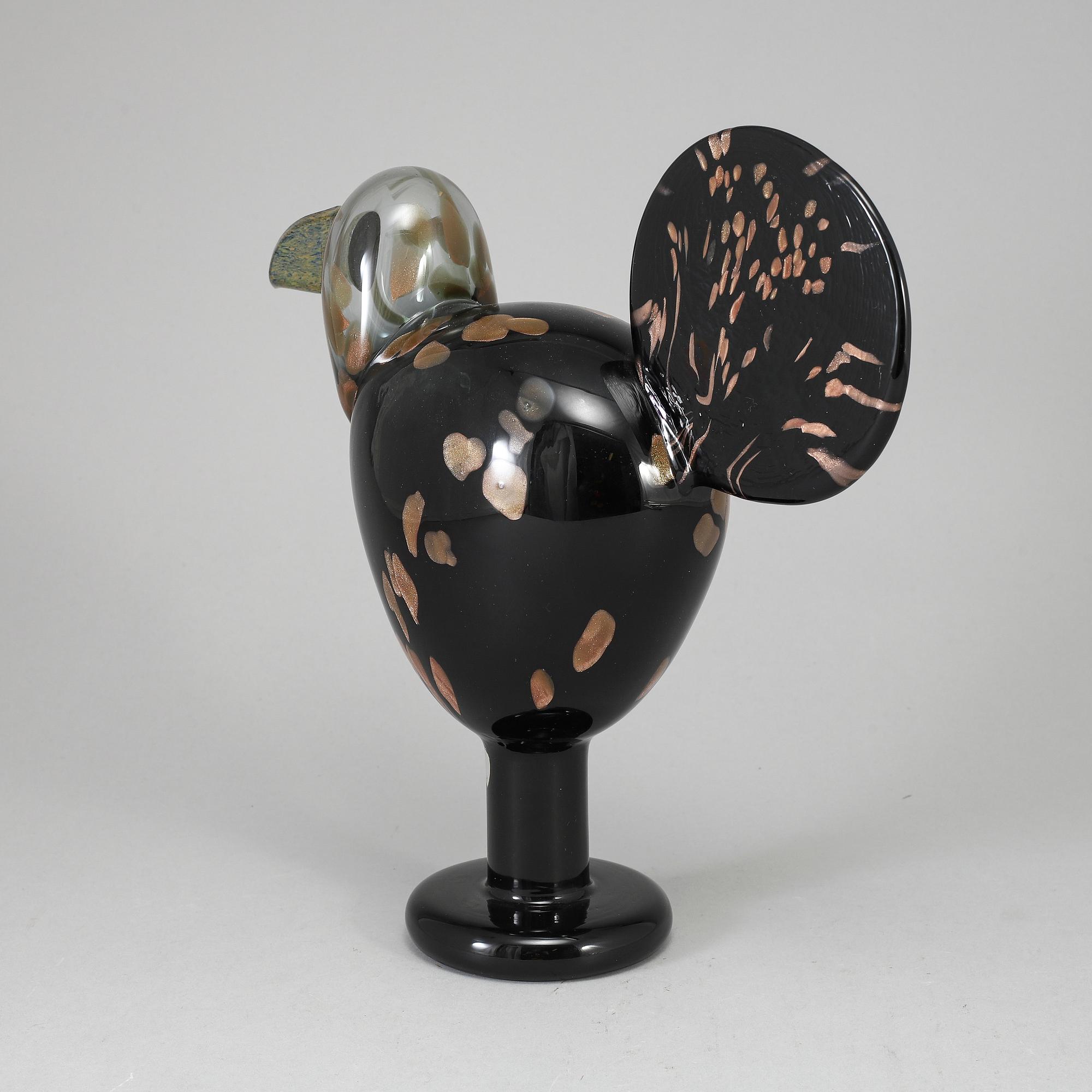 OIVA TOIKKA, LINTU, lasia, "Ladybird", numeroitu 626/1000, signeerattu O. Toikka Nuutajärvi.