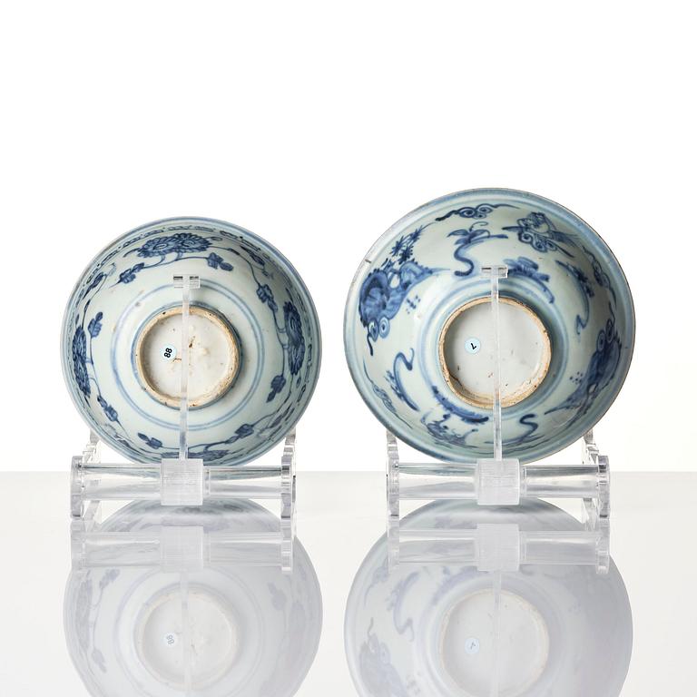 Two blue and white bowls, Ming dynasty (1368-1644).