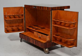 BARSKÅP, 1900-talets andra kvartal.