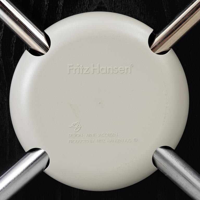 Arne Jacobsen, a set of 6 armchairs, "The Seven", Fritz Hansen, Denmark, 2006.