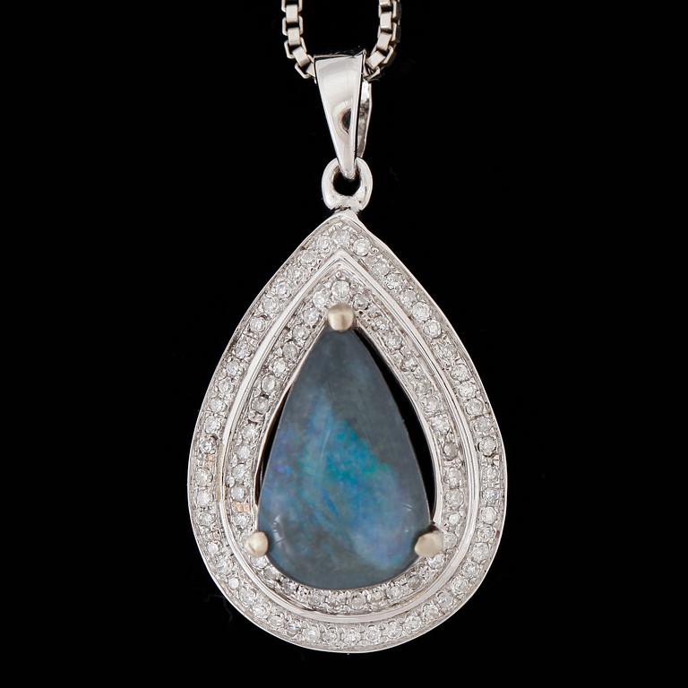 HALSSMYCKE, 14k vitguld med opal och diamanter tot ca0,42ct. 2000-tal. Totalvikt ca6g.