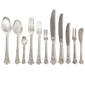 Theodor Olsen, cutlery set, 111 pieces, silver, model Anitra, in a case by master carver Emil Sandberg (1905-1998).